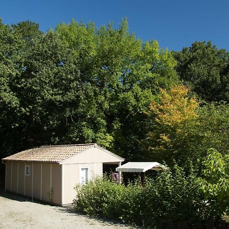 Camping La Serre Aigues-Vives  Eksteriør bilde
