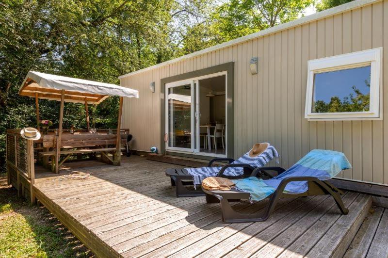 Camping La Serre Aigues-Vives  Eksteriør bilde