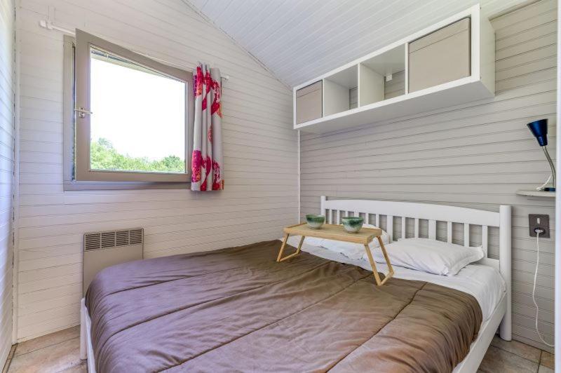 Camping La Serre Aigues-Vives  Eksteriør bilde